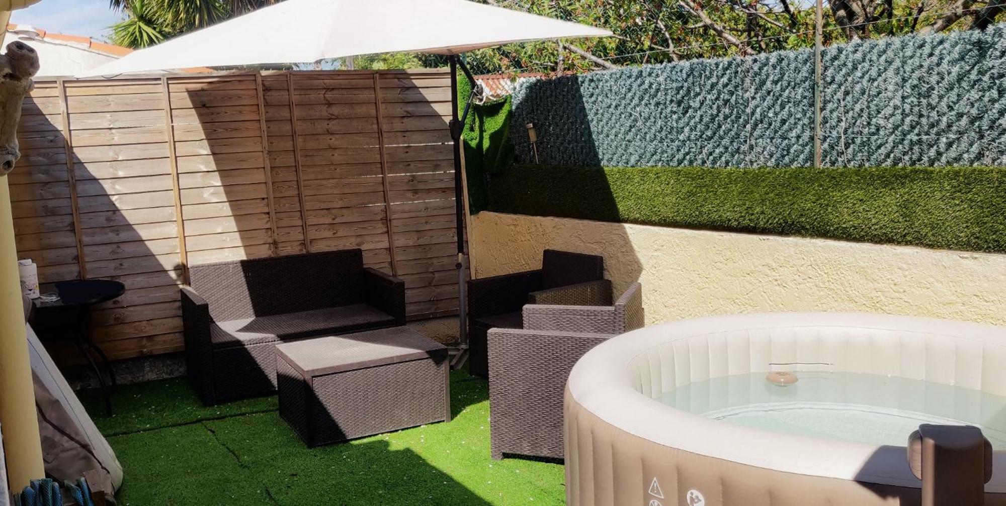 Maison T2 Proche Mer Jardin Spa Jacuzzi Et Parking Six-Fours-les-Plages Ngoại thất bức ảnh